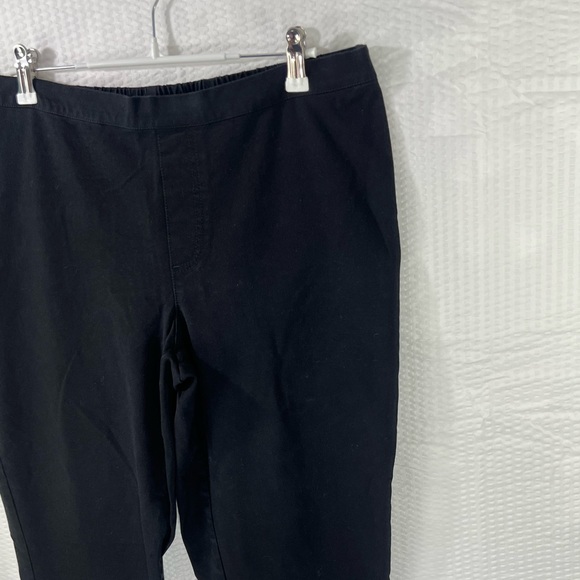 Isaac Mizrahi Live! Comfortable Stretch Crop Pants w/ Side Slit Hem Blk Reg 14 - Picture 4 of 11